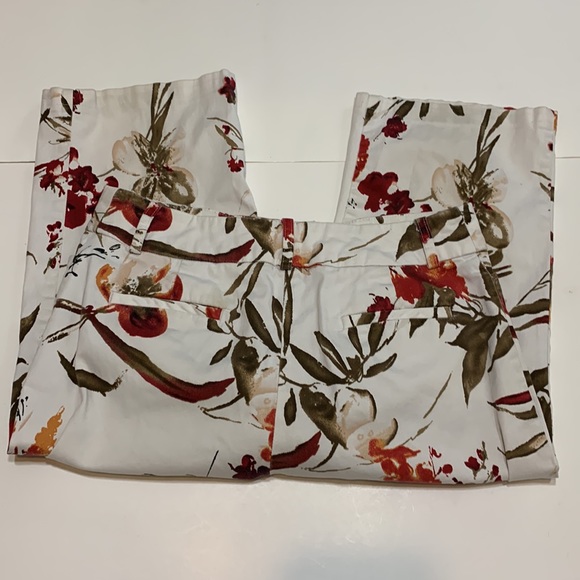 TRIBU Bermuda shorts - Picture 3 of 8